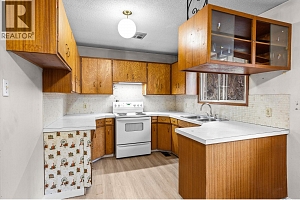 1451 Ross Road - Photo 5