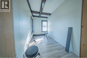 2340 Pandosy Street - Photo 19