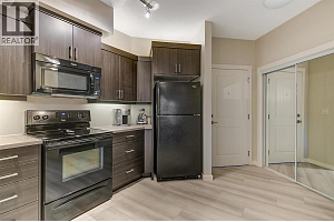 3733 Casorso Road Unit# 218 - Photo 17