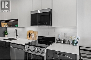 1380 Pridham Avenue Unit# 208 Lot# SL 8 - Photo 12