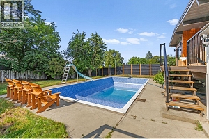 1511 Lambert Avenue - Photo 2