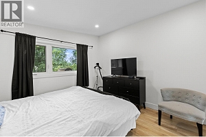 1511 Lambert Avenue - Photo 29