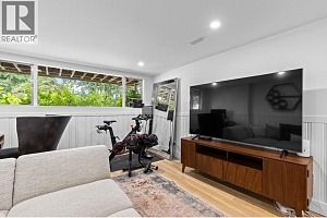 1511 Lambert Avenue - Photo 42