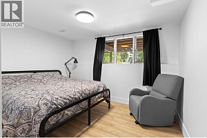 1511 Lambert Avenue - Photo 43