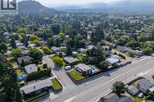 1511 Lambert Avenue - Photo 71