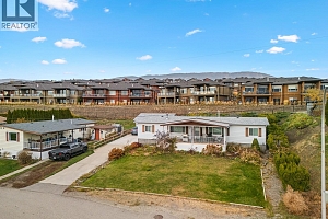 2098 Boucherie Road Unit# 66 - Photo 4