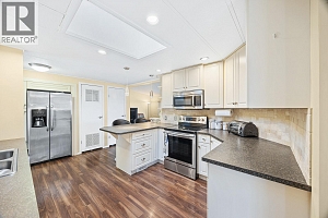 2098 Boucherie Road Unit# 66 - Photo 7