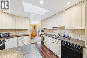 2098 Boucherie Road Unit# 66 - Photo 9