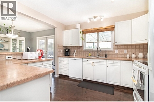 1310 Mary Court - Photo 10