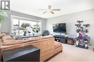 1310 Mary Court - Photo 3