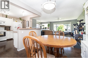 1310 Mary Court - Photo 6