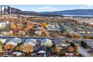 3442 Old Okanagan Highway - Photo 32