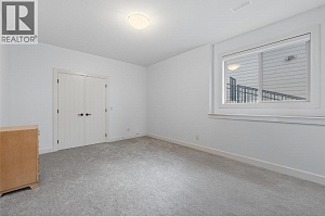 394 Prestwick Lane - Photo 53