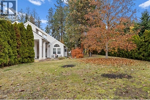 3932 Lakevale Place - Photo 33