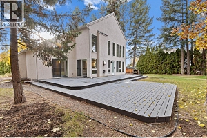 3932 Lakevale Place - Photo 36