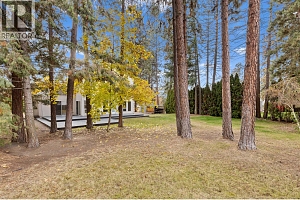 3932 Lakevale Place - Photo 38