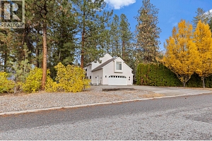 3932 Lakevale Place - Photo 42