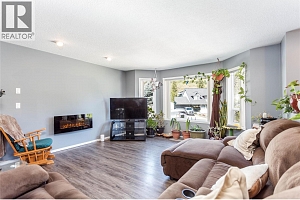 2230 Linea Crescent - Photo 10