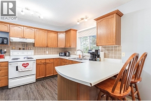 2230 Linea Crescent - Photo 2