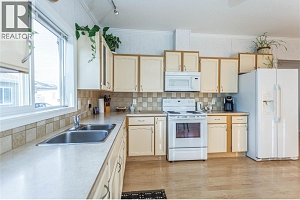 71 Antoine Road Unit# 4 - Photo 9