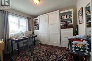 814 8 Avenue - Photo 12