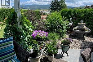 814 8 Avenue - Photo 26