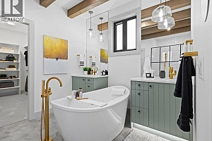 1062 Emslie Street - Photo 13