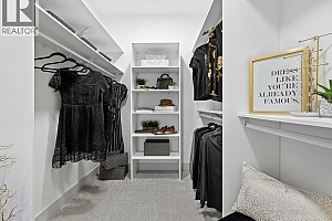 1062 Emslie Street - Photo 15