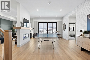 1062 Emslie Street - Photo 18