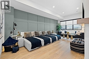 1062 Emslie Street - Photo 20