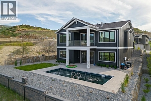 1062 Emslie Street - Photo 34