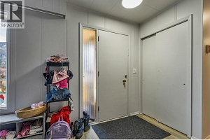 3600 37 Avenue - Photo 22