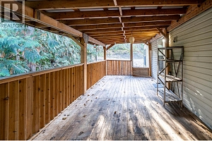 660 Capri Road - Photo 2