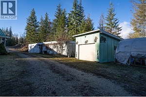 660 Capri Road - Photo 59