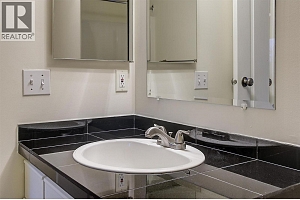 780 Houghton Road Unit# 210 - Photo 23