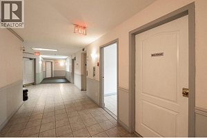 780 Houghton Road Unit# 210 - Photo 31