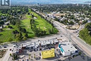 1928 Summit Drive - Photo 2