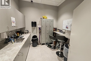 1928 Summit Drive - Photo 8