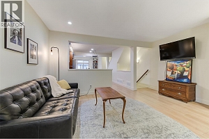 1651 Lynrick Road Unit# 109 - Photo 8