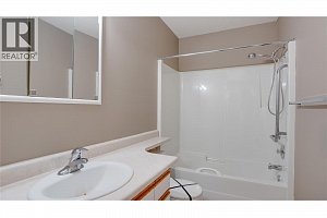 501 Kildonan Avenue Unit# 11 - Photo 12