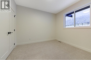 2115 Montenegro Drive - Photo 45