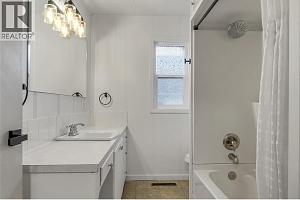 4214 34 Street - Photo 9