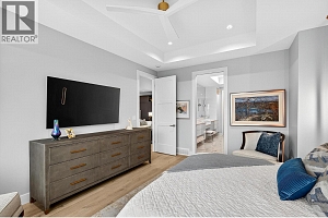 9746 Centrestone Crescent - Photo 38