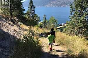 9746 Centrestone Crescent - Photo 73