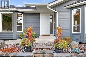 3319 Grouse Road - Photo 3