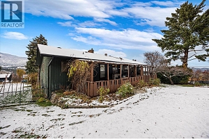 2425 Collingwood Road - Photo 37