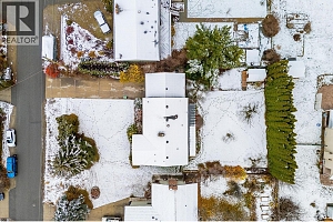 2425 Collingwood Road - Photo 53