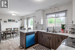 3728 Glenway Road - Photo 14