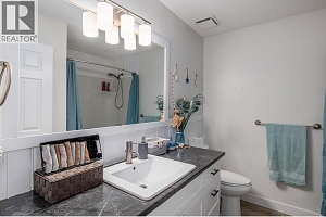 3728 Glenway Road - Photo 18