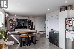 3728 Glenway Road - Photo 29